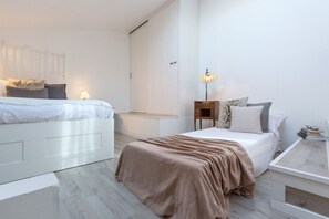 1 chambre, fer et planche Ă repasser, literie fournie