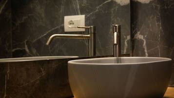 Doccia, bidet