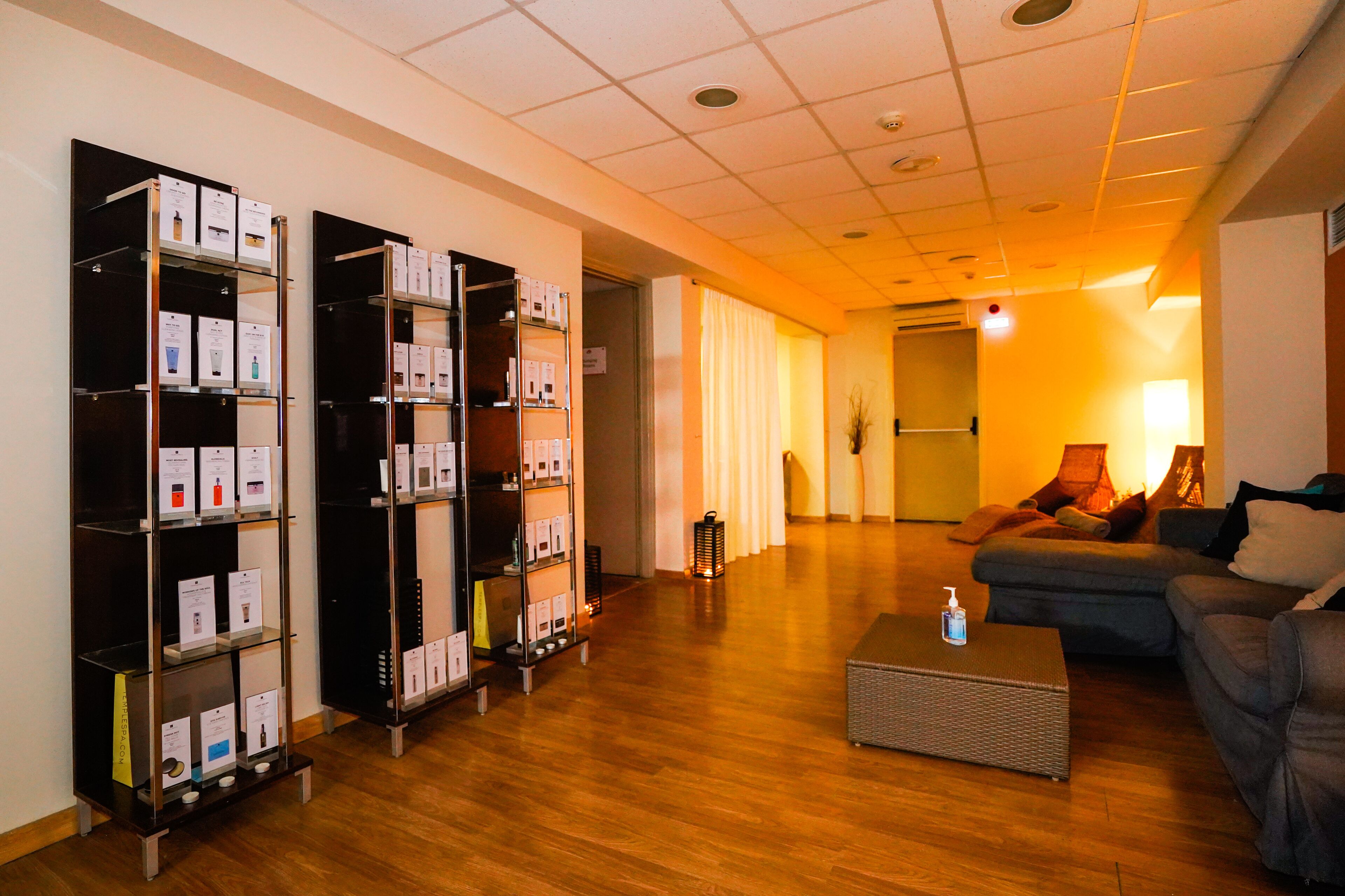 Sauna seca, sauna a vapor, tratamentos corporais, bandagem corporal