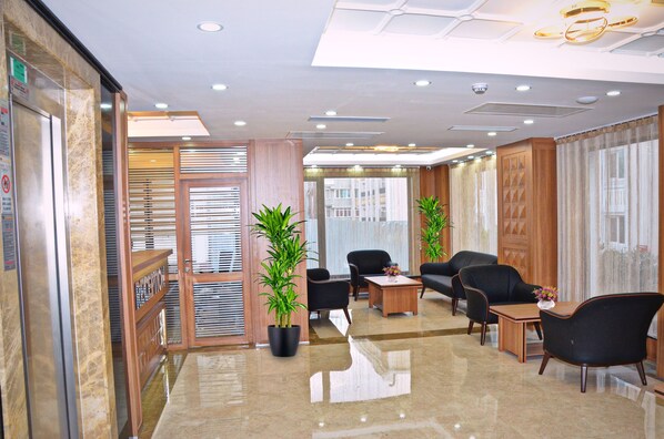 Lobby lounge - Hotel La SERA (Istanbul)