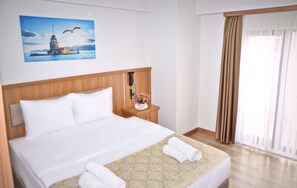 Standard Double or Twin Room | Premium bedding, desk, soundproofing, free WiFi