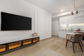 Basic Studio | Living area