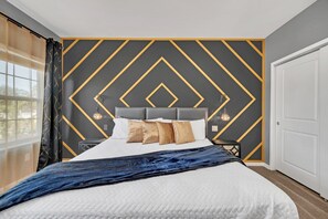 2 bedrooms, desk, iron/ironing board, travel cot