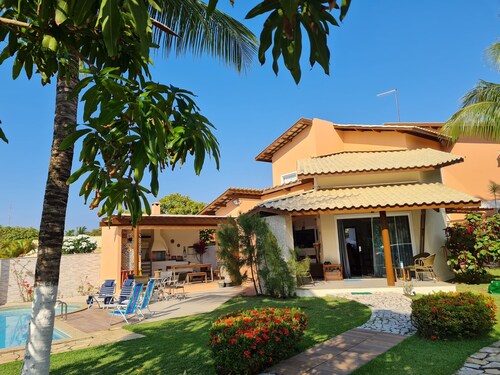 Complete Cozy House - 3 suites, pool, kiosk, backyard, 150m beach