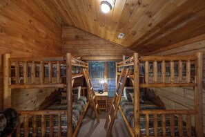 4 habitaciones y wifi gratis 