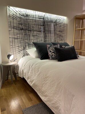 1 bedroom, iron/ironing board, free WiFi, bed sheets - Townhouse Terrace Beauduc, Arles (Arles)