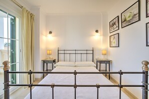 4 habitaciones, tabla de planchar con plancha y wifi gratis
