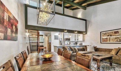 Mountain Basecamp LLV#412 Hot Tub, Fireplace, Ski, Lake, Hike, Gym