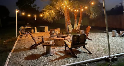 RANCHO LOS PINOS POOL TIKI/Private backyard & boat parking to have fun and relax