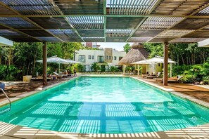Piscina all'aperto