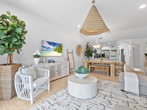 Smart TV, table football