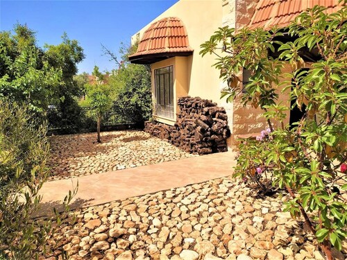 Country-Style House by the Nature, Western Galilee