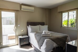 5 bedrooms, iron/ironing board, travel cot, free WiFi