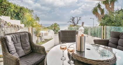 Unique Villa Boron! Vue Mer, Piscine et Jacuzzi