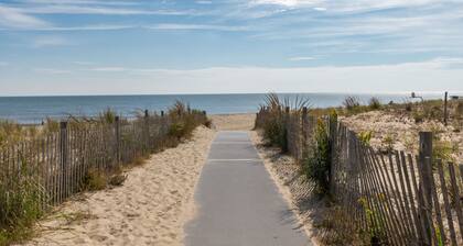 3 Bellevue Street, Dewey Beach Ocean Views, Stylish Digs!
