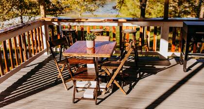 Lost Hill Lake Sunshine Skoolie, The Sunshine Skoolie - Lost Hill Lake