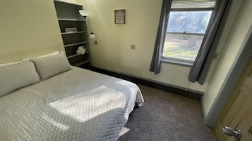 7 habitaciones, tabla de planchar con plancha y wifi gratis