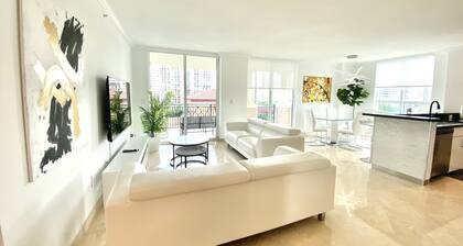 The Nayalet Condo! Modern style 3BR/2BA