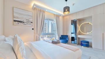 Deluxe Apartment, 1 Bedroom | Blackout curtains, iron/ironing board, free WiFi, bed sheets