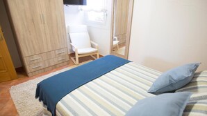 Room - VILA MARUJA CORME  . (Ponteceso)
