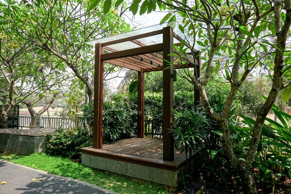 Park view - Fabulous and Strategic 2BR The Mansion Kemayoran Apartment (Jakarta)