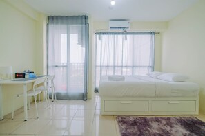 Interior - Tifolia Studio Apartment with Double Bed near LRT Station (Jakarta)