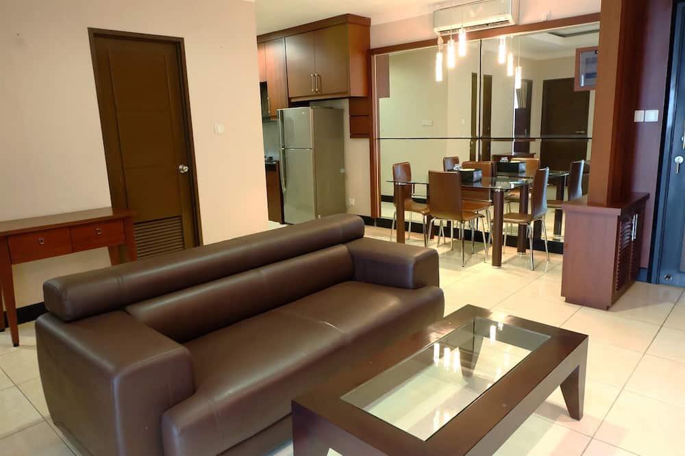 2BR Prestige Dharmawangsa Essence Apartment Suites