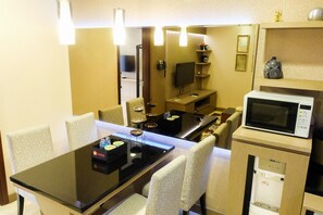 Interior - Best South 1BR L'Avenue Apartment (Jakarta)