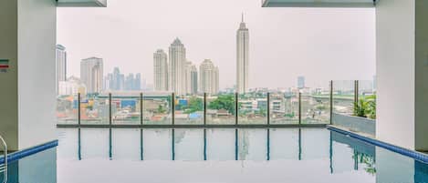 Εξωτερική πισίνα