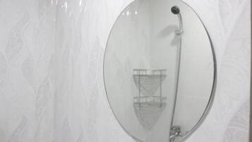Room | Bathroom | Shower, free toiletries, towels