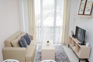 Interior - Comfortable and Best Choice 1BR at Asatti Apartment (Pagedangan)