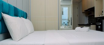 Cozy Brand New Studio Springlake Summarecon Apartment