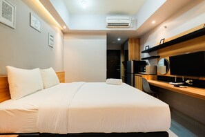 Room | 1 bedroom, free WiFi, bed sheets - Furnished Studio (No Kitchen) Apartment Mustika Golf Residence (Cikarang)