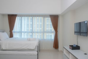 Interior - Elegant and Simply Studio Springlake Summarecon Apartment (Bekasi)