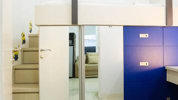 Quarto | 2 quartos, Wi-Fi de cortesia, roupa de cama