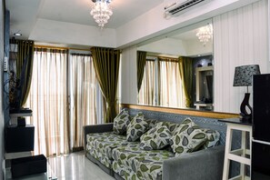 Interior - Chic and Cozy 1BR Apartment at H Residence near MT Haryono (Jakarta)