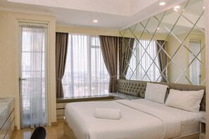 Room | 1 bedroom, free WiFi, bed sheets - Strategic and Minimalist Studio at Menteng Park Apartment (Jakarta)
