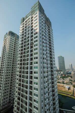 Exterior - Strategic 2BR Apartment @ Thamrin Residence (Jakarta)