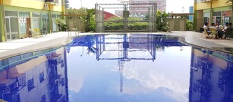 Minimalist Studio Apartment at The Suite @Metro