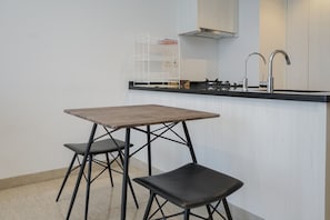 Fridge, stovetop, cookware/dishes/utensils
