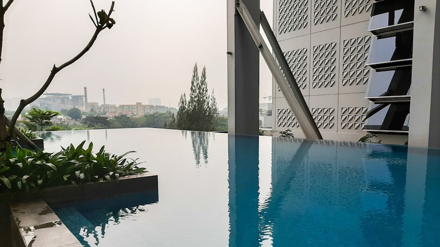 Homey 2BR Paddington Heights Apartment