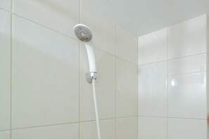 ห้องพัก | ห้องน้ำ | ฝักบัว, ของใช้ในห้องน้ ำฟรี, ผ้าเช็ดตัว