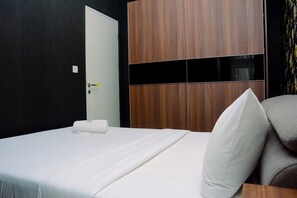 Room | 2 bedrooms, free WiFi, bed sheets - Gorgeous 2BR Springlake Summarecon Apartment (Bekasi)