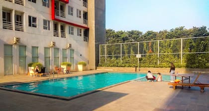 Cozy Studio at Elvis Tower Apartment