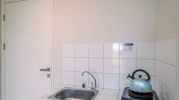 Fridge, stovetop, cookware/dishes/utensils