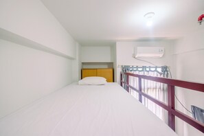 Room | 1 bedroom, free WiFi, bed sheets