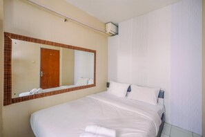 2 bedrooms, free WiFi, bed sheets - Homey and Compact 2BR Cibubur Village Apartment (Depok)
