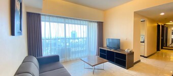 Prime & Cozy 3BR at Braga City Walk Apartment