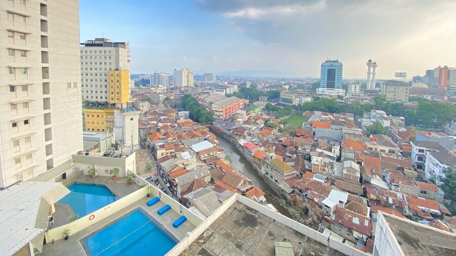 Prime & Cozy 3BR at Braga City Walk Apartment
