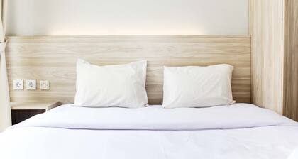 Comfortable Studio at Monroe Tower Apartment